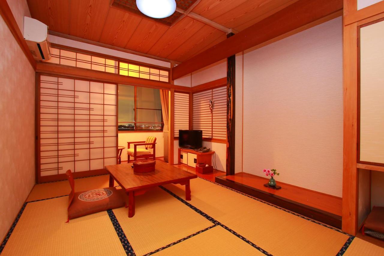 Yumoto Kobayashi Hotel Kurume Exterior photo